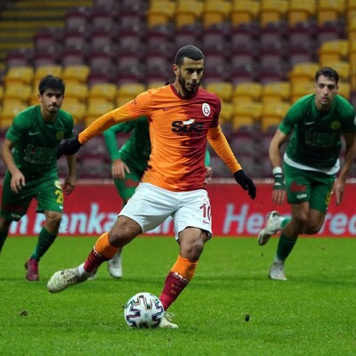 Belhanda'ya 2 talip!