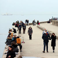 Caddebostan Sahili'nde cumartesi yoğunluğu