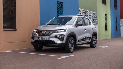 Elektrikli Dacia'nın fiyatı açıklandı