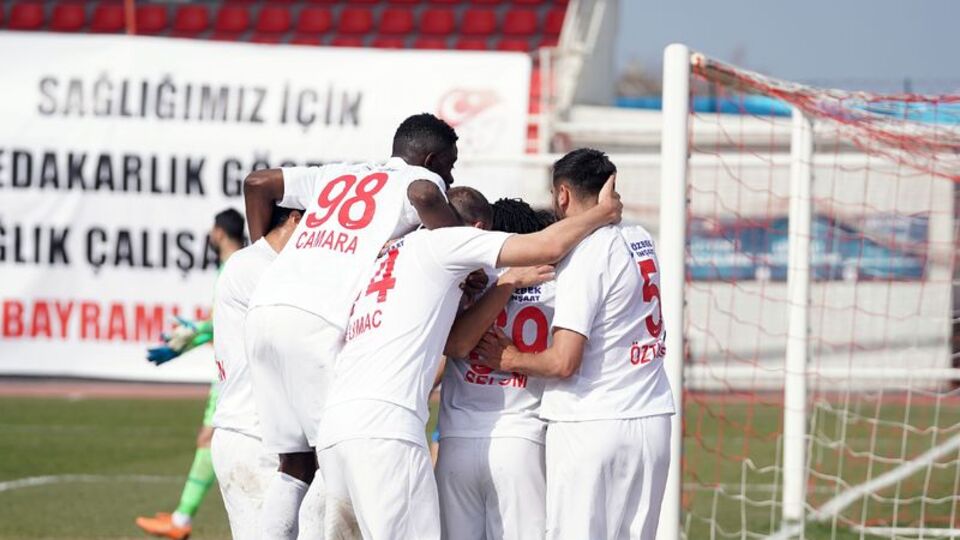 Ümraniyespor tek golle kazandı