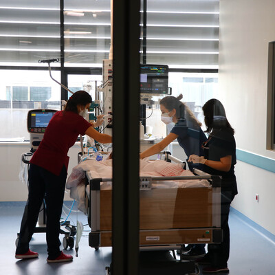 Koronavirüste yeni vaka sayısı 13 bin 378