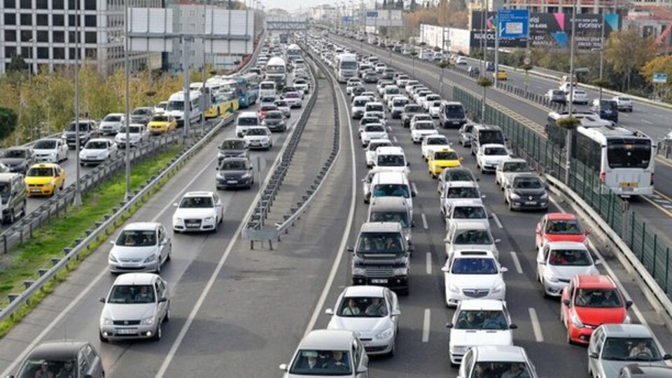 Şehirler arası seyahat yasağı var mı?