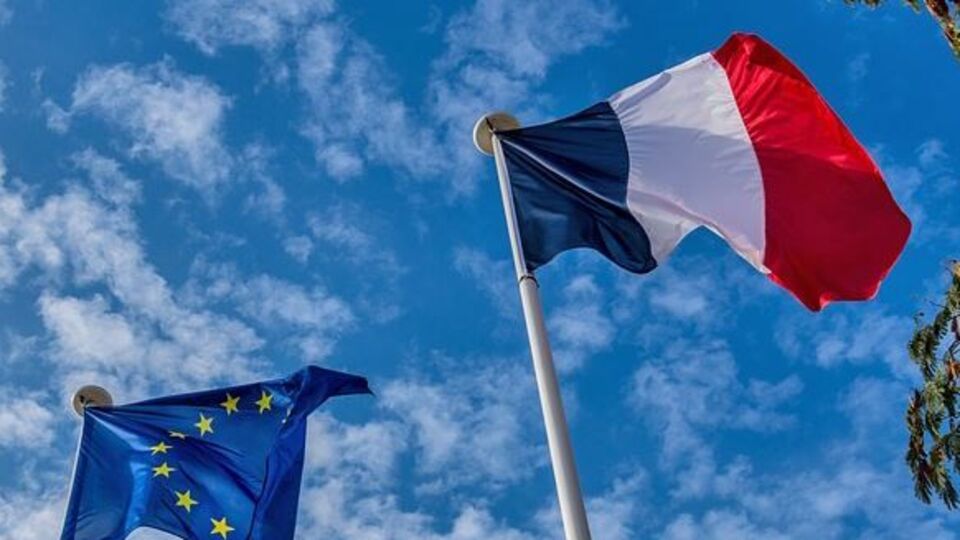 Fransa, AB'yi terk eder mi?