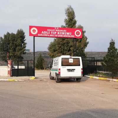 Suriyeli kadın yakılıp yol kenarına atıldı!