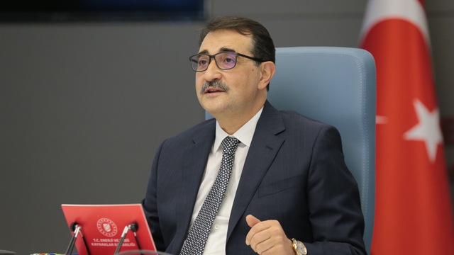 Elektrik dağıtım altyapısı yenileniyor