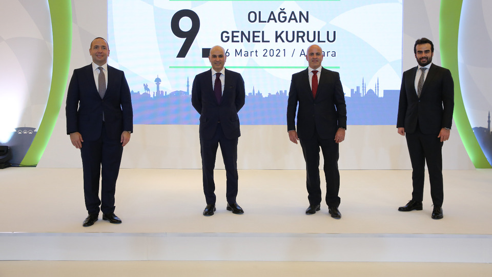 Elder'de Kıvanç Zaimler dönemi