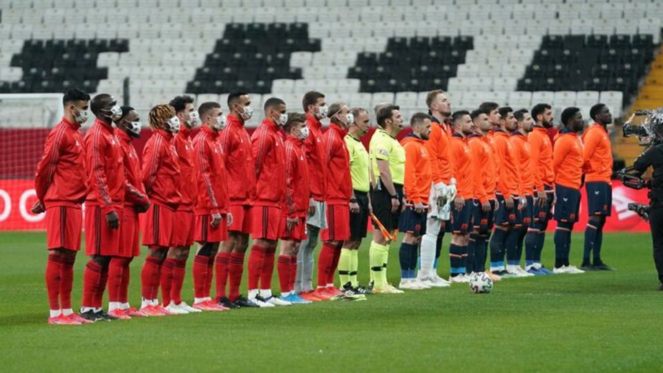 Erhan Önal için saygı duruşu