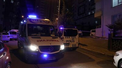 Akrabalar arasında bıçaklı kavga: 3 yaralı