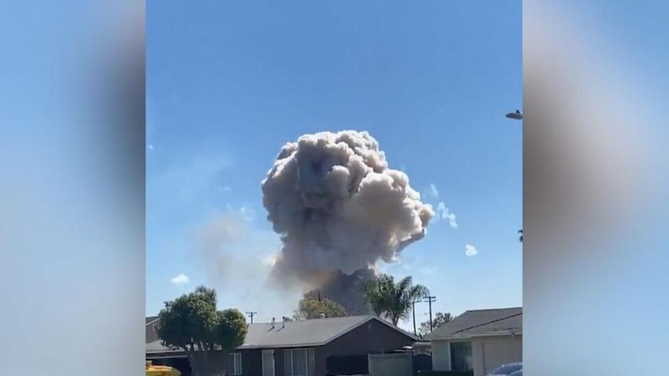 ABD'de havai fişek dolu evde patlama!