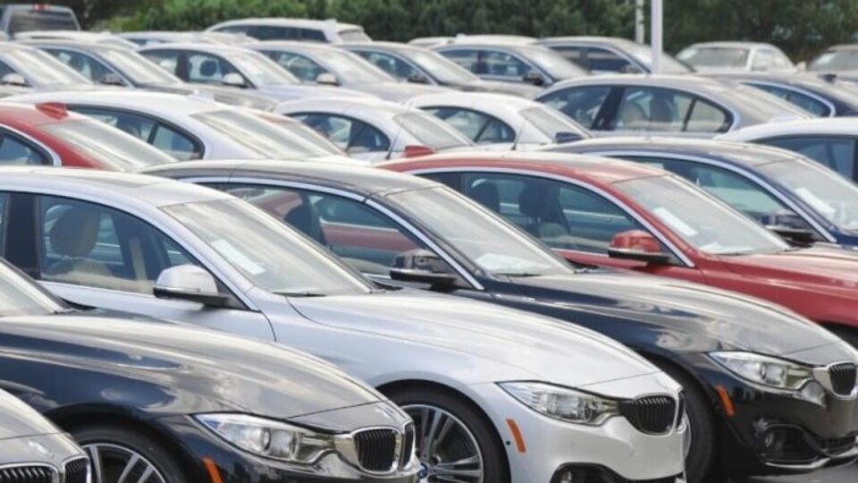 İkinci el araba fiyatları düşer mi?