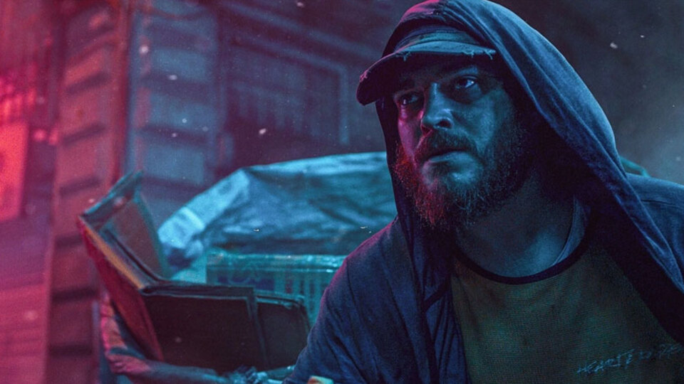 Kağıttan Hayatlar filmi konusu ve oyuncuları