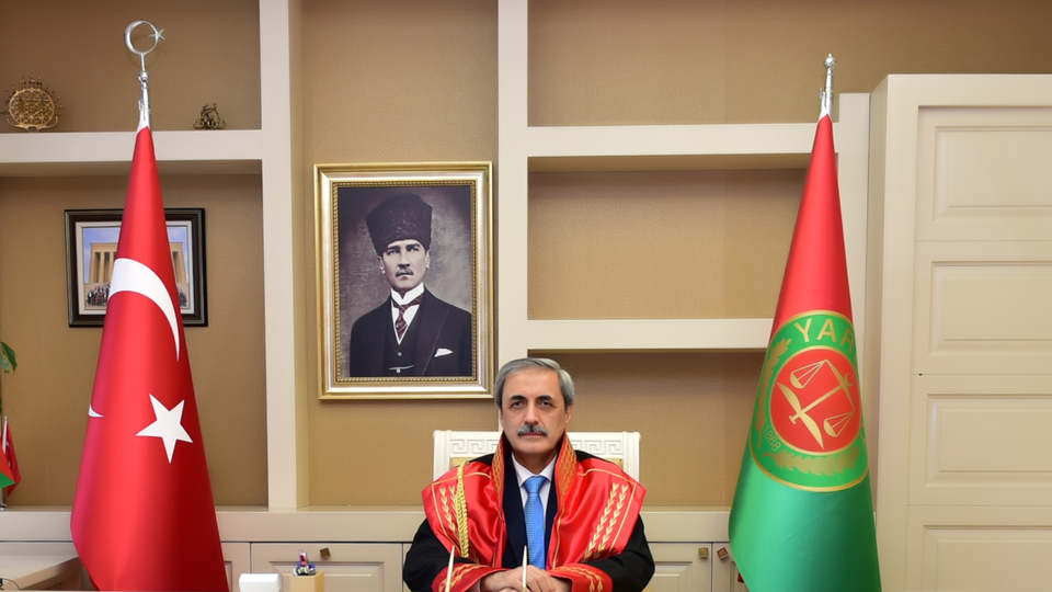 Bekir Şahin kimdir?