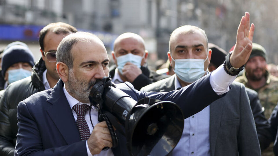 Paşinyan'dan erken seçim açıklaması!