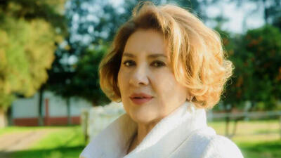 Hülya Darcan kimdir?