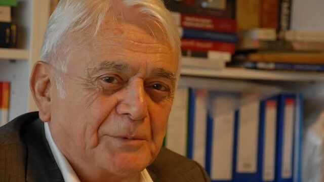 Tarihçi Mehmet Genç hayatını kaybetti