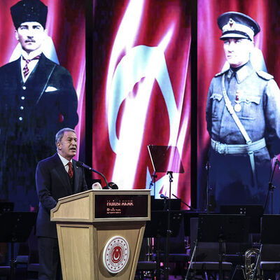 Bakan Akar'dan ABD'ye YPG tepkisi