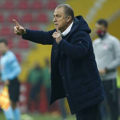 Kararını verdi! Terim'in 11'i