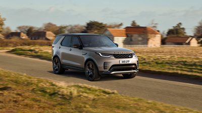 Makyajdan benzinli motor çıktı