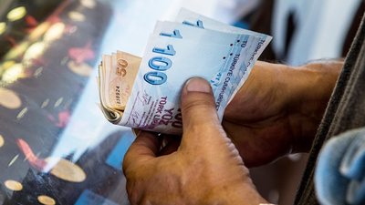 Zorunlu emeklilik AYM'ye gidiyor