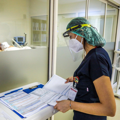 Koronavirüste yeni vaka sayısı 21 bin 30