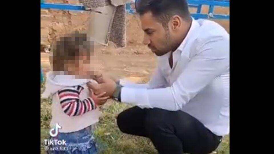 Bu kez de minik çocuğa vahşet: Tokat attı!