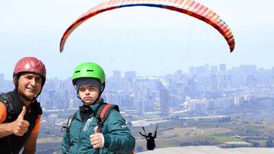 Göklerde +1 mutluluk!