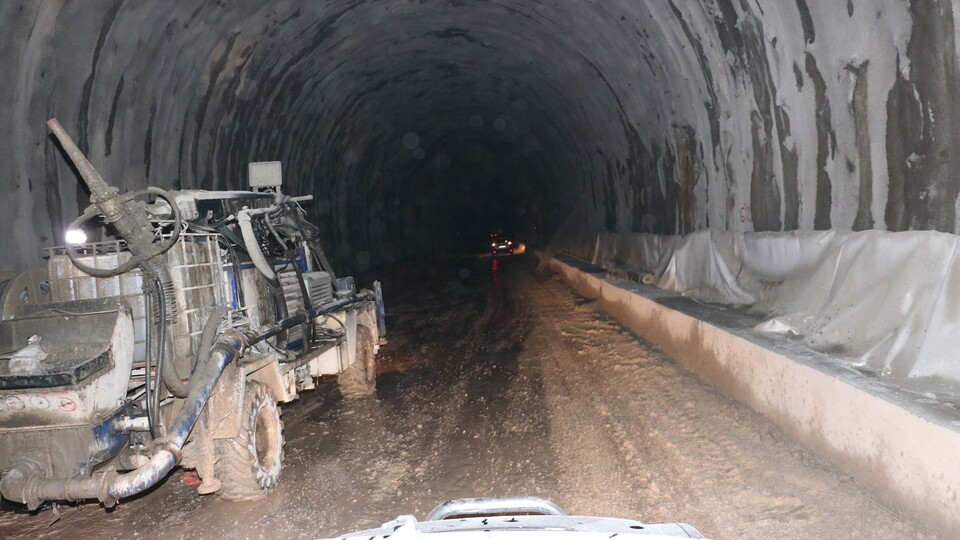 Dört dakikada iklim değişecek