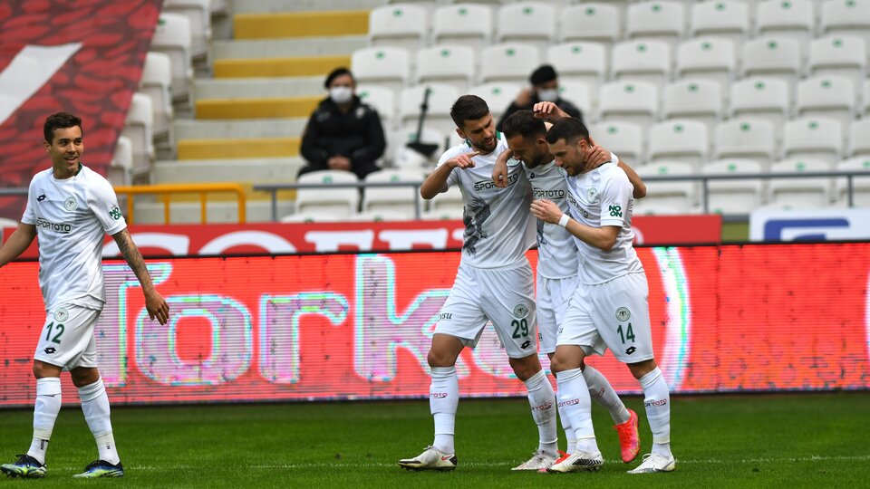 4 maç sonra 3 puan!