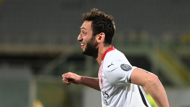 Hakan, Milan'ı galibiyete taşıdı!