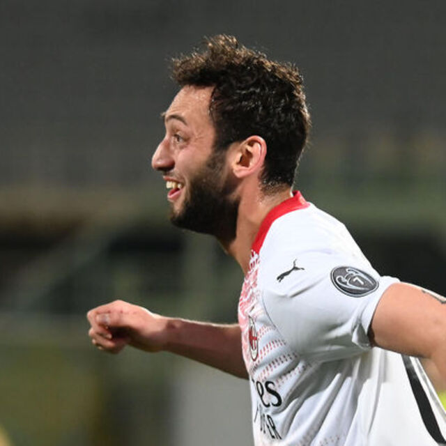 Hakan, Milan'ı galibiyete taşıdı!