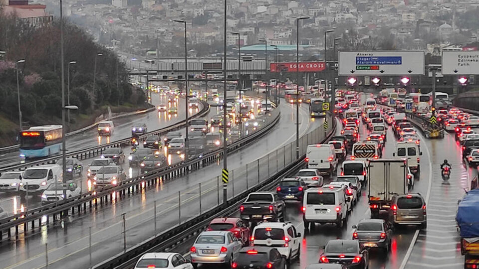 Trafik durma noktasına geldi!