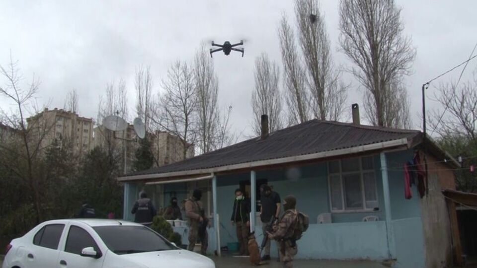 Drone destekli narkotik operasyonu: Gözaltılar var