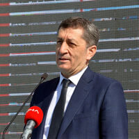 Bakan Selçuk: Salgın bitse de uzaktan eğitim kalıcı olacak