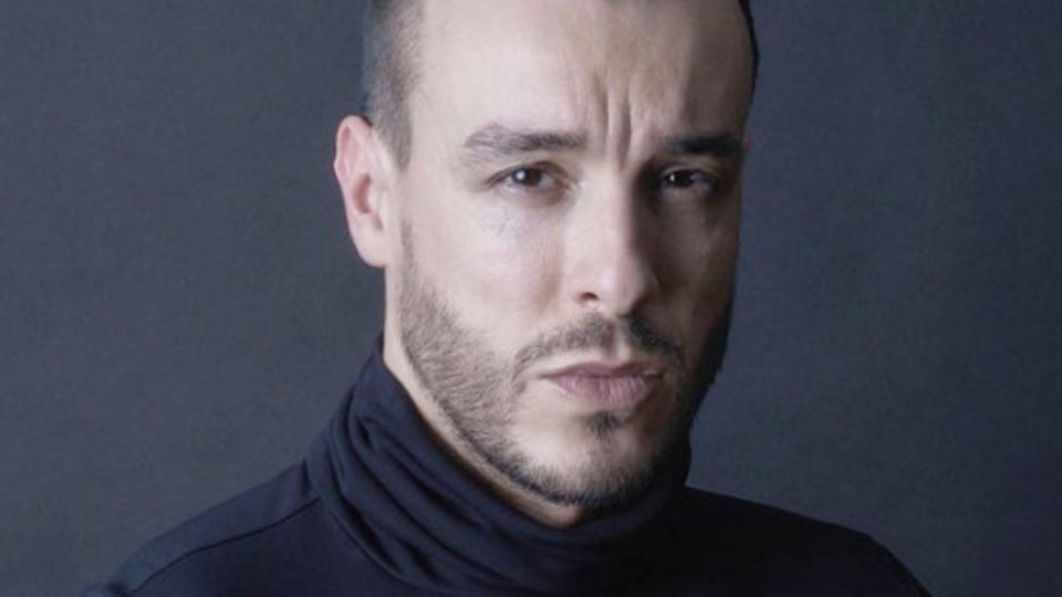 Cem Adrian'ın acı günü