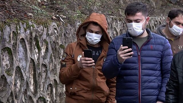 Kazazede 'can' izleyenler 'canlı yayın' derdinde!