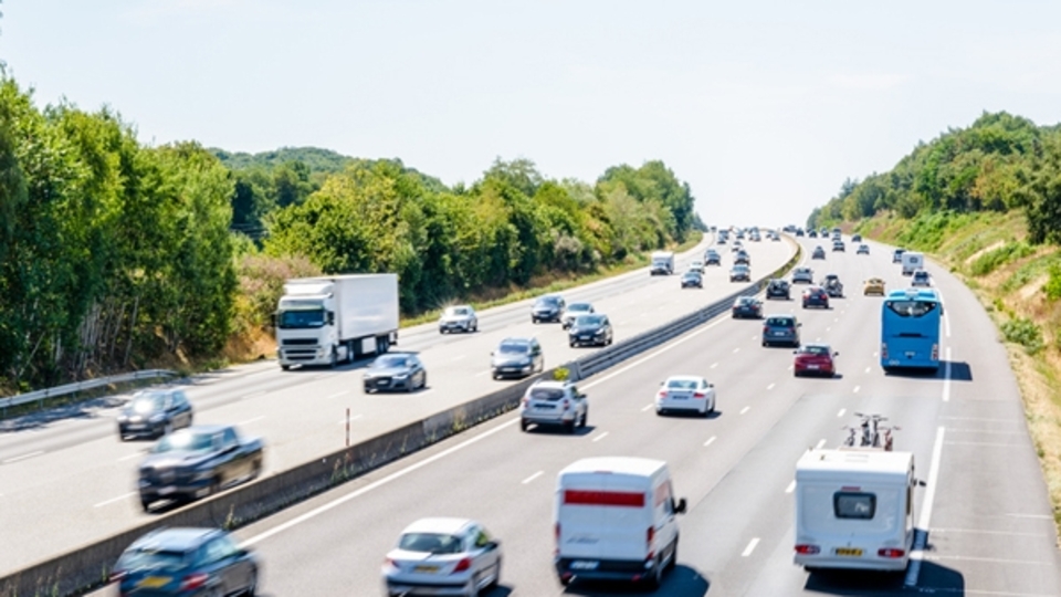 Şehirler arası yolculuk yasak mı?