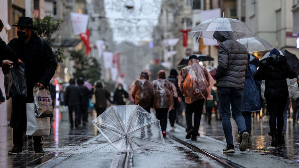 Sağanak, kar ve lodos eskili