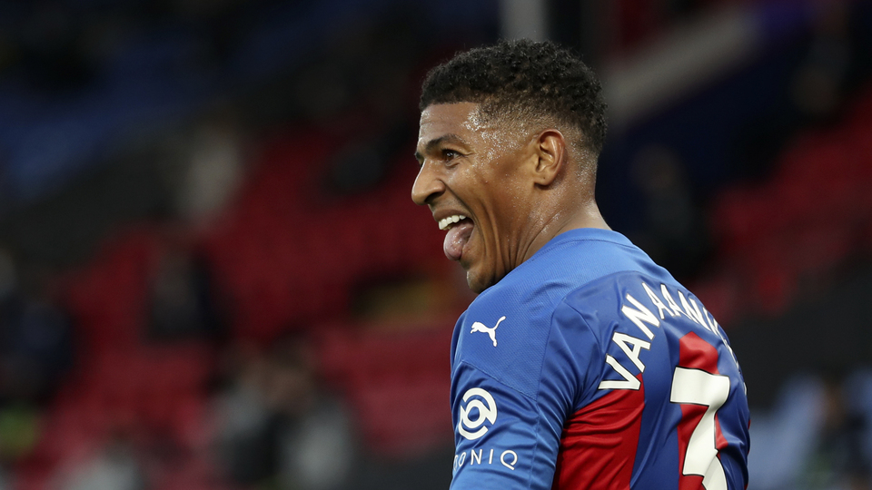 Van Aanholt'u Galatasaray'a çağırdı!