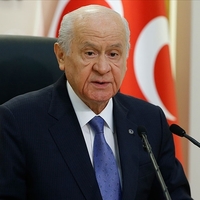 Bahçeli'den Cumhurbaşkanı Erdoğan'a tebrik telefonu