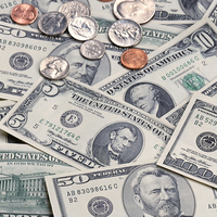 Dolar kritik seviyeyi aştı