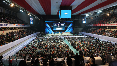 AK Parti'de vitrin yenilendi