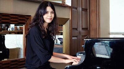 Iraz Yıldız kimdir?