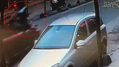 Yayayı metrelerce savurdu, kaçtı