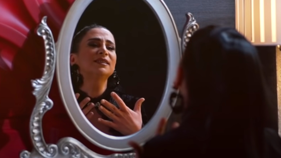 Gamze Akın'dan 'Ruhum Yok'