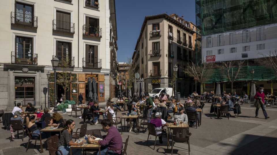 İspanya'da tartışmalı turist kararı!