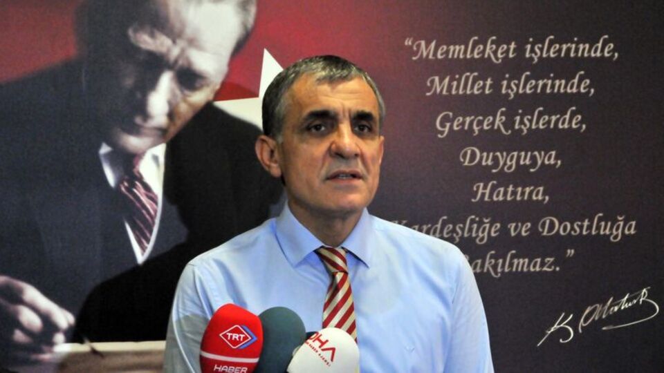 MİT görevlilerini dinleyen emniyet müdürlerine dava