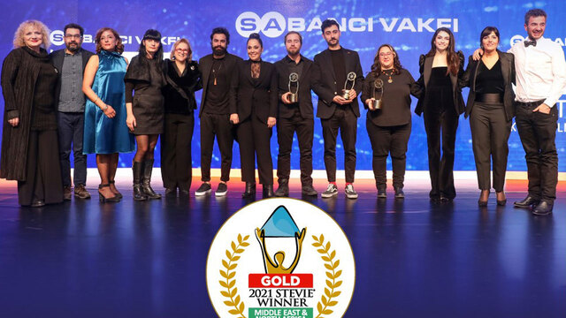 'Altın Stevie' ödülünü kazandı