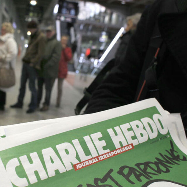 Charlie Hebdo davası! 4 kişi için iddianame