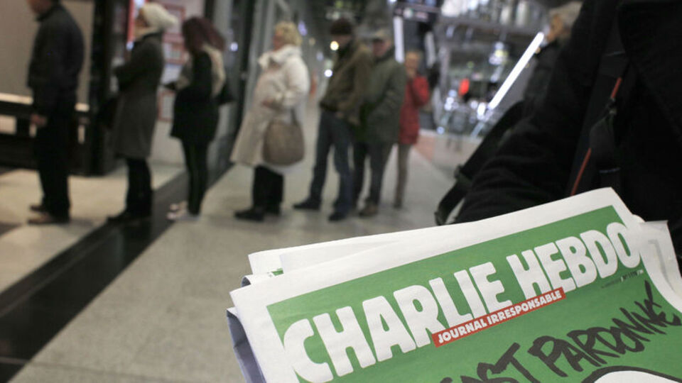 Charlie Hebdo davası! 4 kişi için iddianame