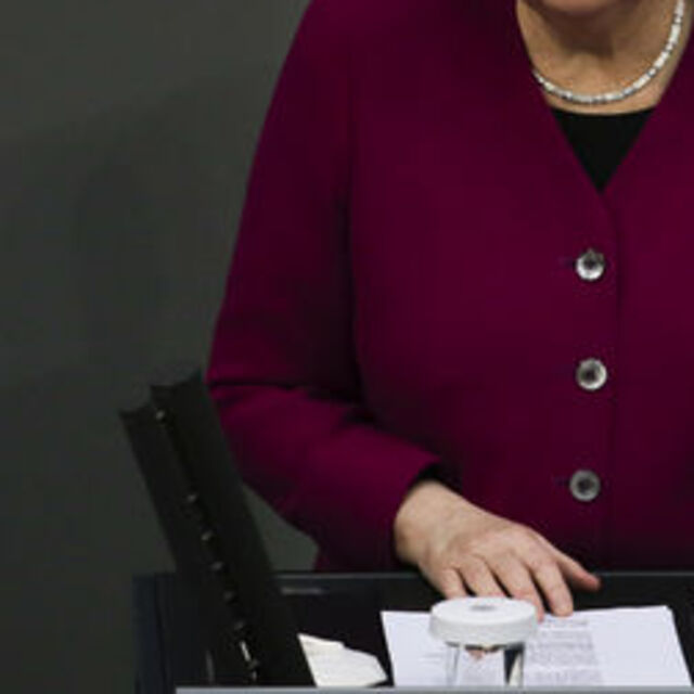 Merkel'den Türkiye açıklaması